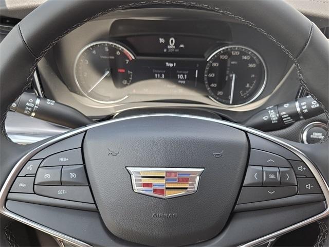 new 2025 Cadillac XT5 car, priced at $42,090