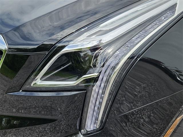 new 2025 Cadillac XT5 car, priced at $64,814