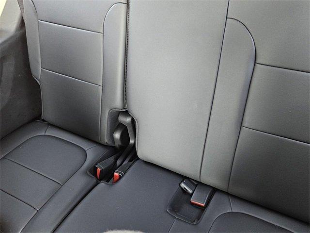 used 2022 Chevrolet Traverse car, priced at $29,994