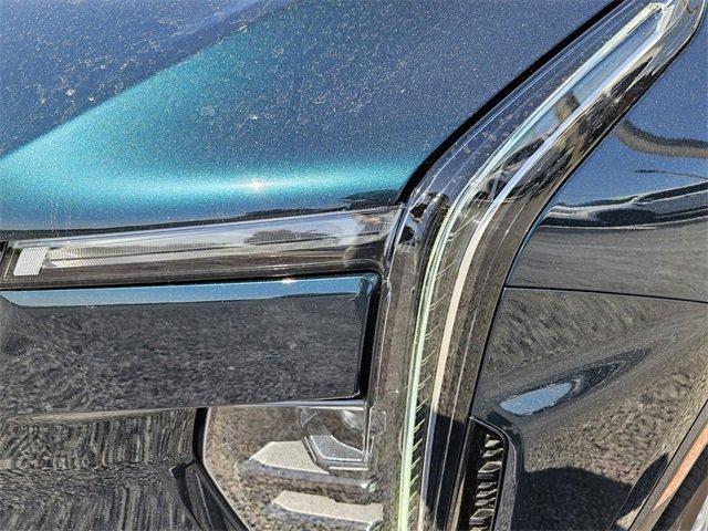 new 2025 Cadillac XT4 car, priced at $43,565