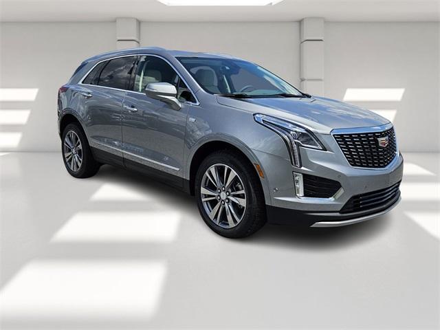 new 2025 Cadillac XT5 car, priced at $56,140