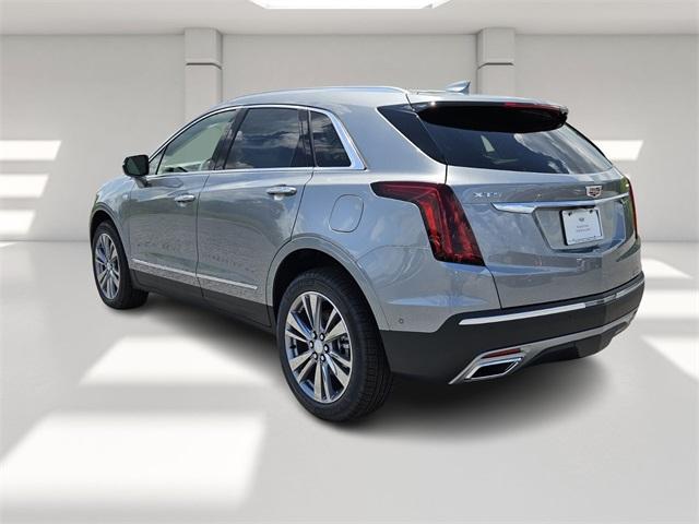 new 2025 Cadillac XT5 car, priced at $56,140