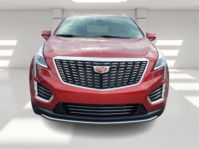 new 2025 Cadillac XT5 car, priced at $56,690