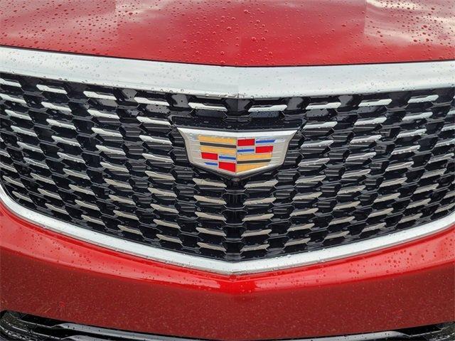 new 2025 Cadillac XT5 car, priced at $56,690