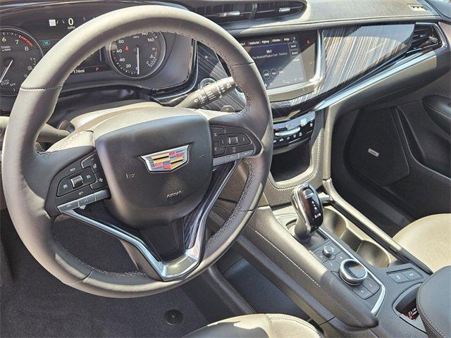 used 2024 Cadillac XT6 car, priced at $58,765