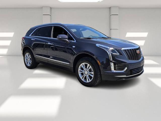 new 2025 Cadillac XT5 car, priced at $45,315