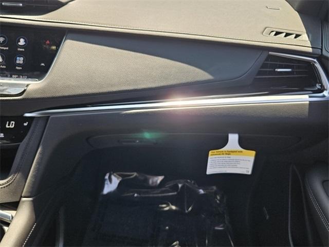 new 2025 Cadillac XT6 car, priced at $49,565