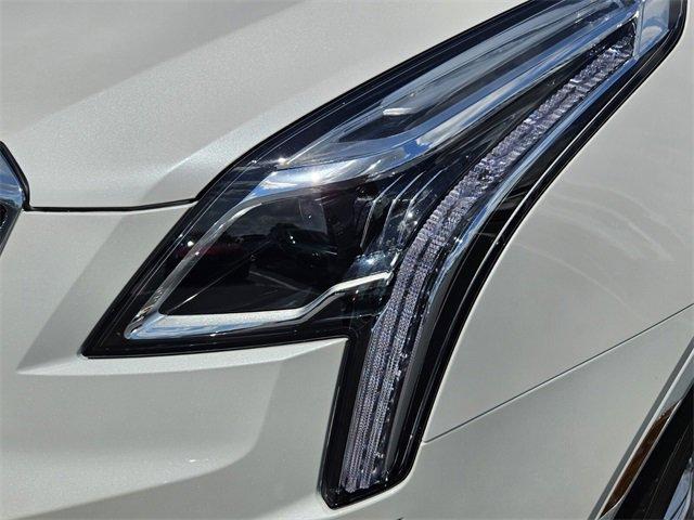new 2025 Cadillac XT5 car, priced at $46,015