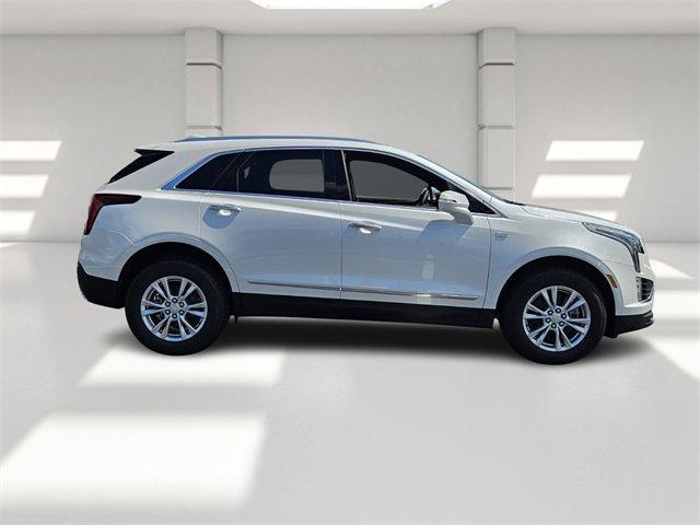 new 2025 Cadillac XT5 car, priced at $46,015
