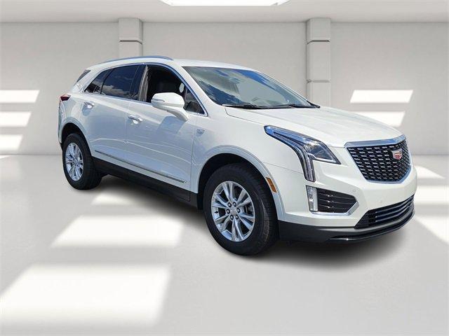 new 2025 Cadillac XT5 car, priced at $46,015