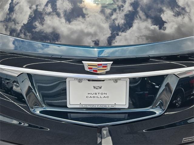 new 2025 Cadillac XT5 car, priced at $53,990