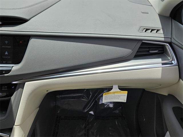 new 2025 Cadillac XT5 car, priced at $53,990