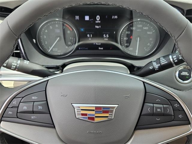 new 2025 Cadillac XT5 car, priced at $60,090