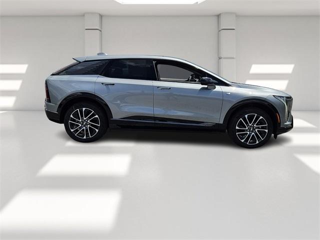 new 2025 Cadillac OPTIQ car, priced at $53,615