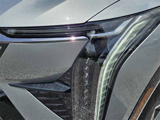 new 2025 Cadillac OPTIQ car, priced at $53,615