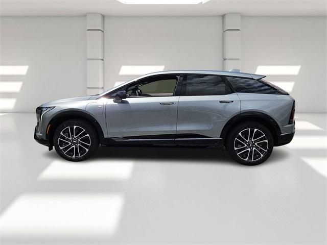 new 2025 Cadillac OPTIQ car, priced at $53,615