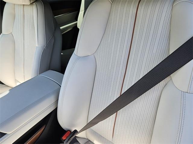 new 2026 Cadillac VISTIQ car, priced at $80,169