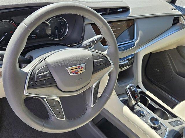 used 2024 Cadillac XT5 car, priced at $43,997