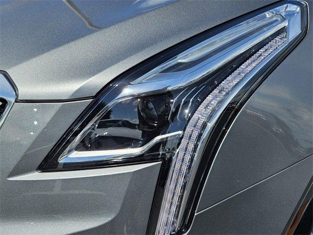 used 2024 Cadillac XT5 car, priced at $43,997