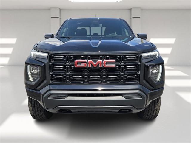 new 2025 GMC Canyon car, priced at $40,590