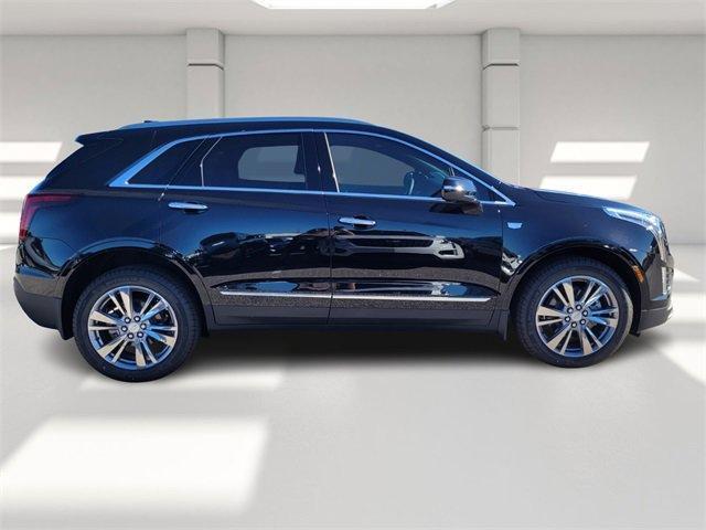 new 2025 Cadillac XT5 car, priced at $53,815