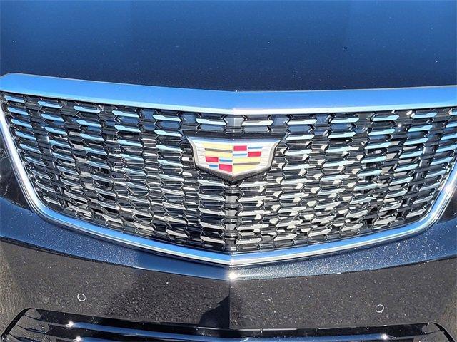 new 2025 Cadillac XT5 car, priced at $53,815