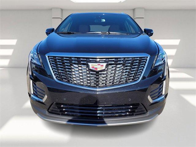 new 2025 Cadillac XT5 car, priced at $53,815