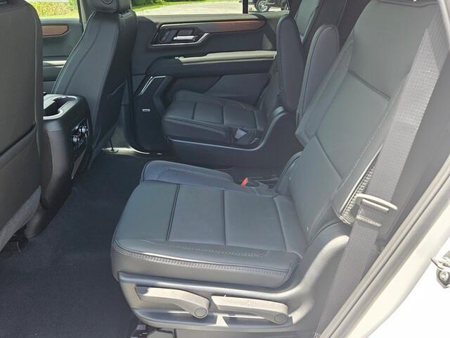 new 2025 GMC Yukon car, priced at $85,019