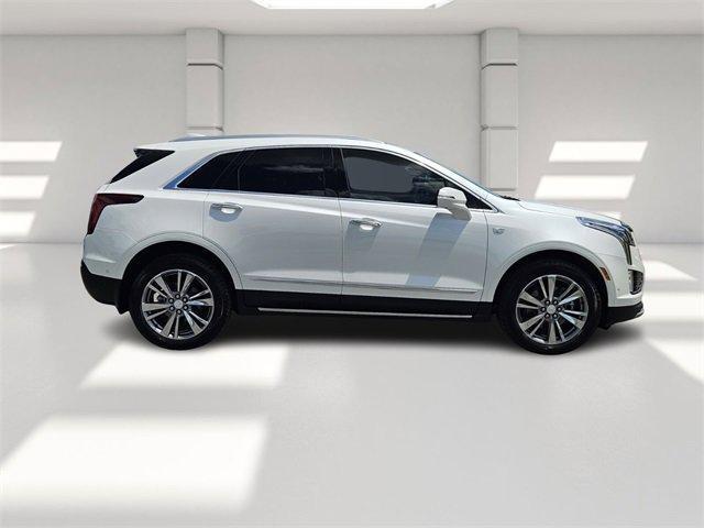 used 2022 Cadillac XT5 car, priced at $32,877