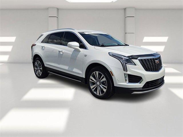 used 2022 Cadillac XT5 car, priced at $32,877
