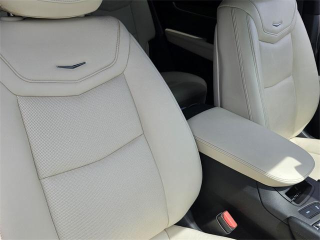 used 2020 Cadillac XT6 car, priced at $25,571