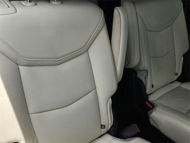 used 2020 Cadillac XT6 car, priced at $25,571