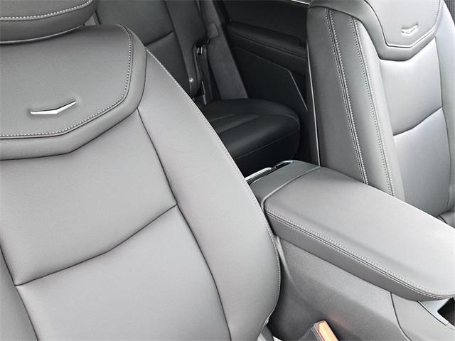 new 2025 Cadillac XT6 car, priced at $44,493