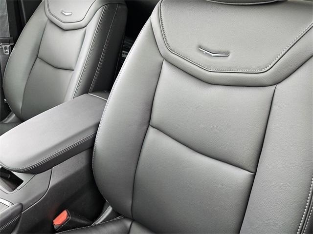 new 2025 Cadillac XT6 car, priced at $48,940