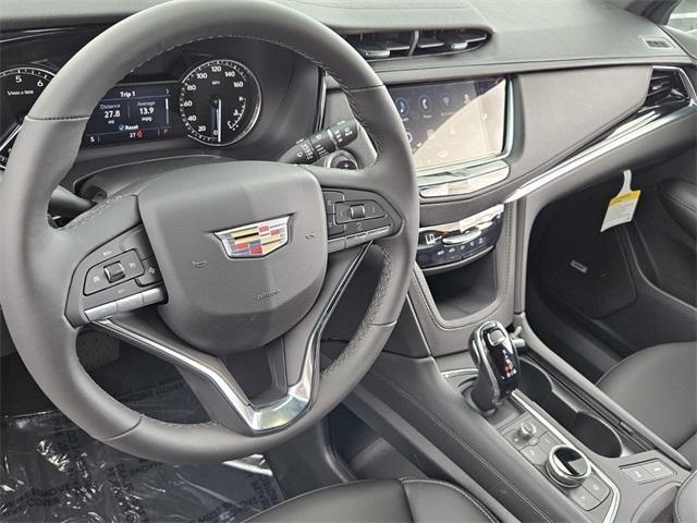 new 2025 Cadillac XT6 car, priced at $48,940