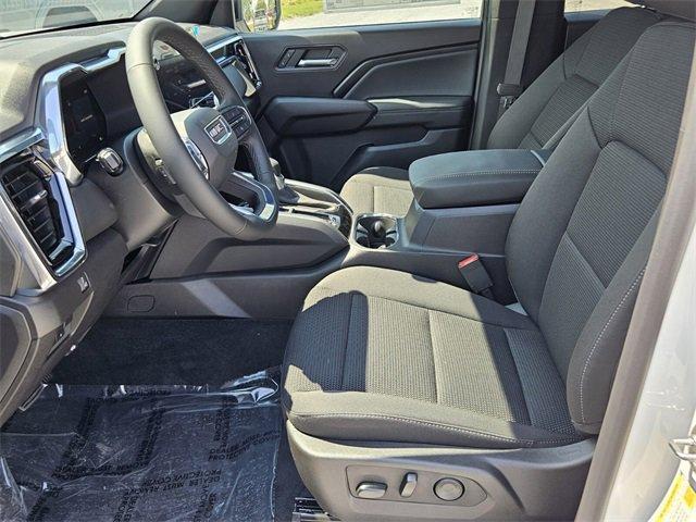 new 2025 GMC Canyon car, priced at $39,694
