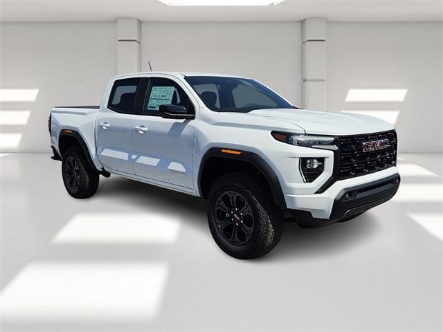 new 2025 GMC Canyon car, priced at $40,694