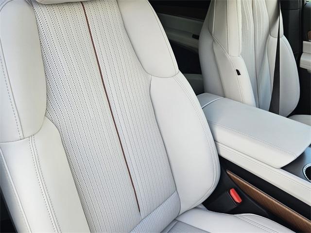 new 2026 Cadillac VISTIQ car, priced at $71,998