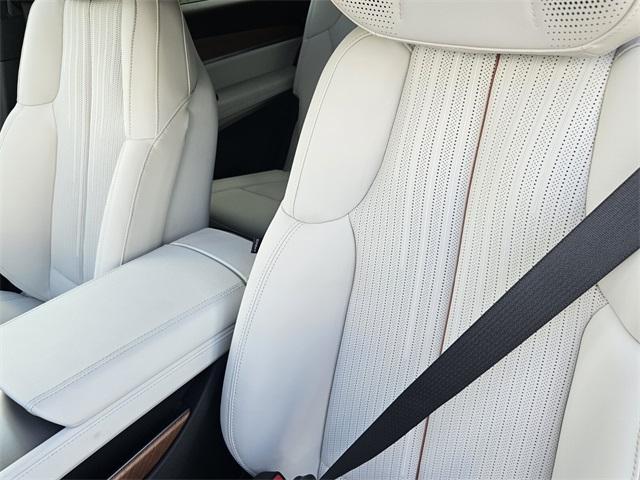 new 2026 Cadillac VISTIQ car, priced at $71,998