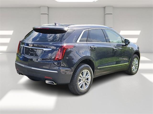 new 2025 Cadillac XT5 car, priced at $45,714