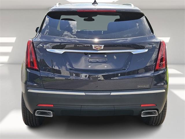 new 2025 Cadillac XT5 car, priced at $45,714