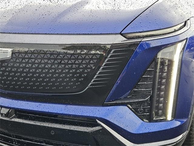 new 2026 Cadillac VISTIQ car, priced at $79,514