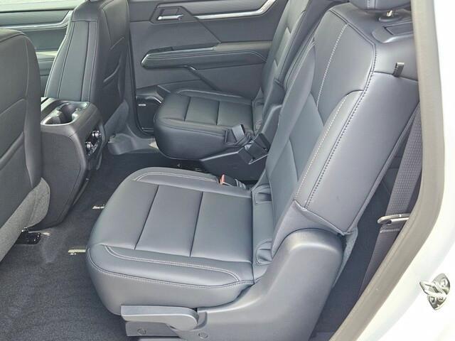 new 2025 GMC Acadia car, priced at $52,025
