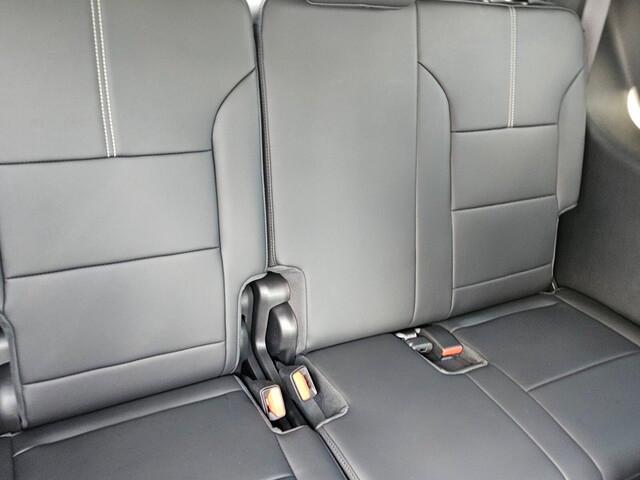 new 2025 GMC Acadia car, priced at $52,025