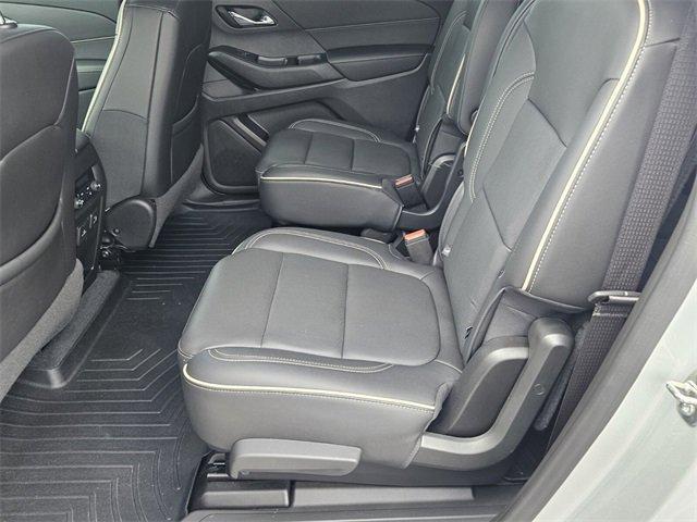 used 2022 Chevrolet Traverse car, priced at $34,992
