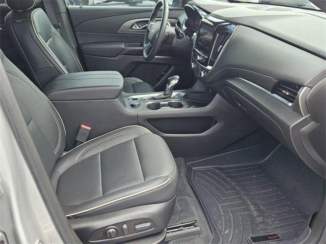used 2022 Chevrolet Traverse car, priced at $34,992