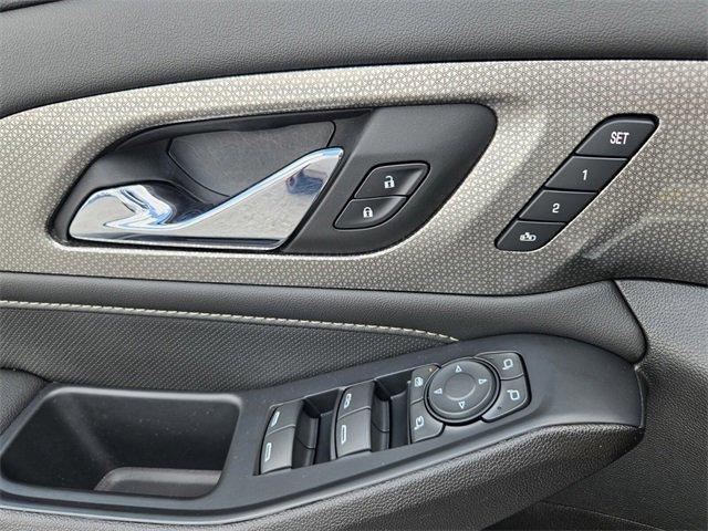 used 2022 Chevrolet Traverse car, priced at $34,992