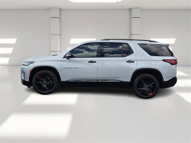 used 2022 Chevrolet Traverse car, priced at $34,992