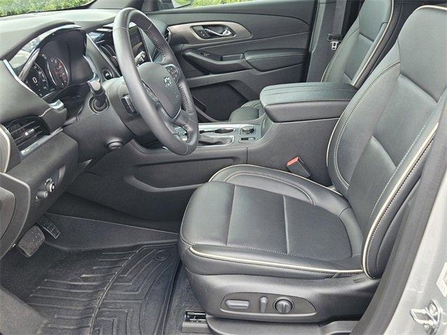 used 2022 Chevrolet Traverse car, priced at $34,992