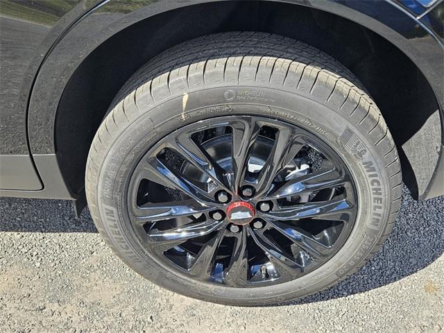 new 2025 Cadillac XT5 car, priced at $48,410